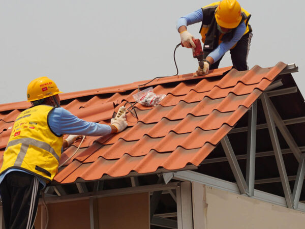 dringende dakreparatie