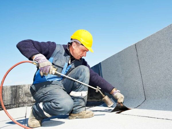plat dak reparatie